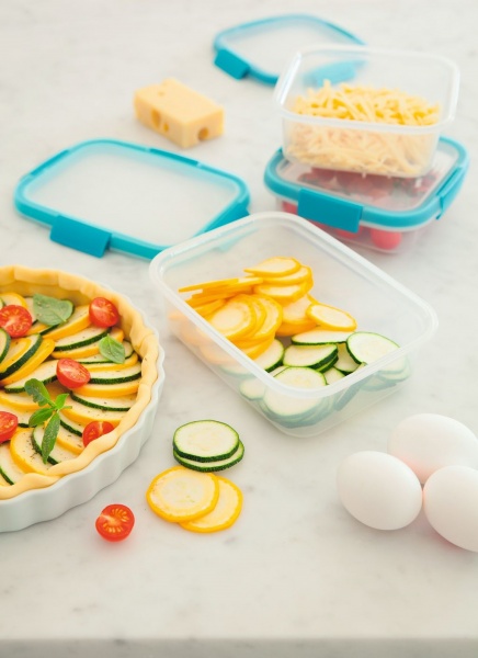 Контейнер с крышкой Fresh 600 мм квадратный Curver