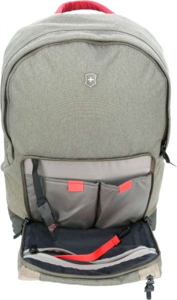 Рюкзак Victorinox Vt602149 оливковий 16 л Altmont Classic Laptop
