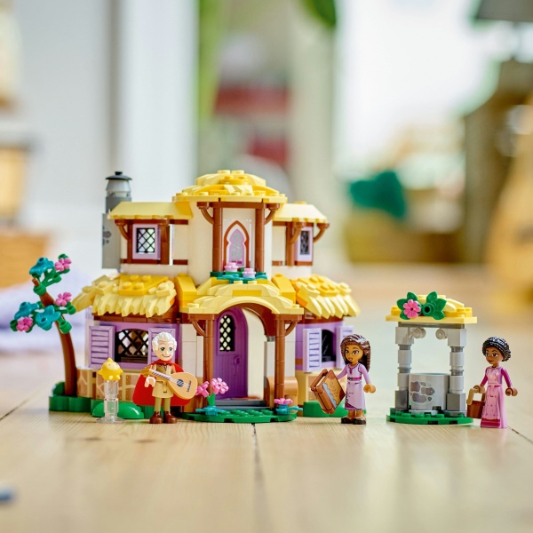 Конструктор LEGO Disney Princess Домик Аши 43231
