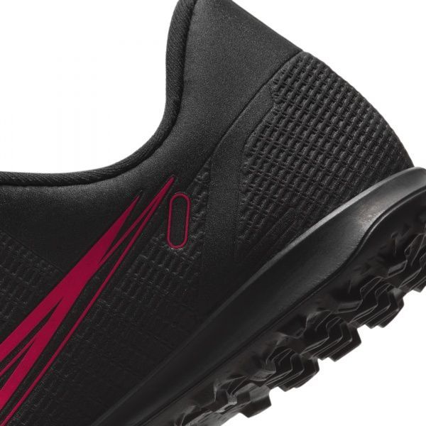 Сороконожки Nike JR VAPOR 14 CLUB TF CV0945-090 р. US 3,5Y черный