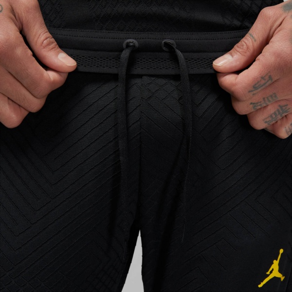 Штани Nike PSG MNK DFADVSTRKEPNT KPZKS4TH DR4564-010 р. 2XL чорний