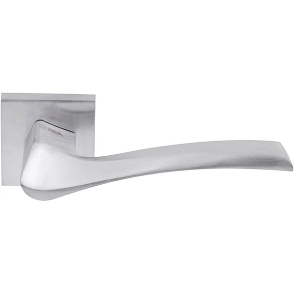 Ручка на розетці RDA Tetrix матовий хром