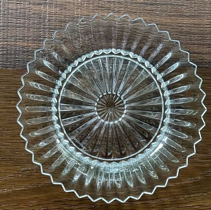 Блюдо сервировочное Fiora Piemonte круглое 28,5х2 см прозрачное