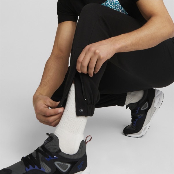 Штани Puma SWxP Sweatpants TR 53566201 р. L чорний