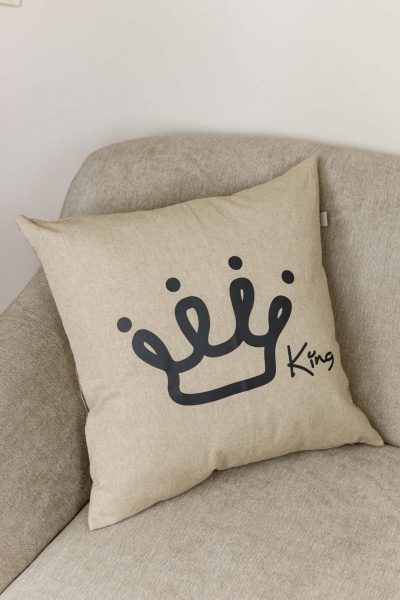 Подушка декоративна King Beige 45x45 см Прованс 