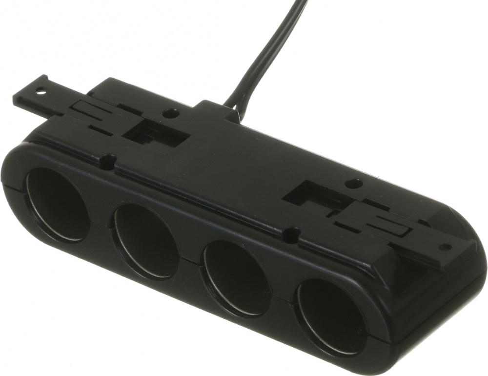 Разветвитель от гнезда прикуривателя CarCommerce 4 гнезда 42947