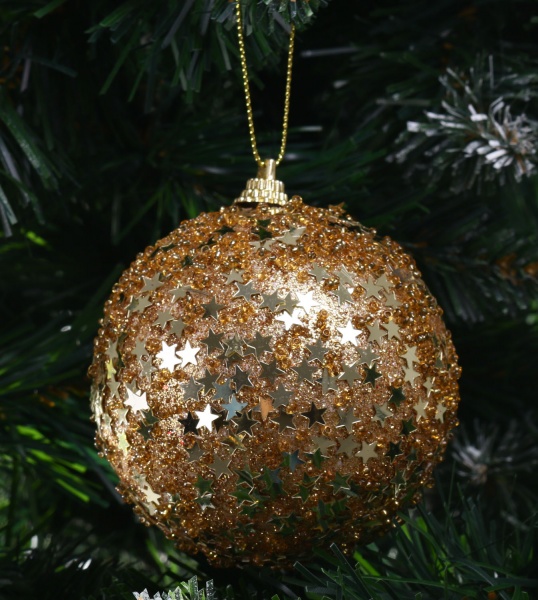 Елочная игрушка в форме шара золота 8 см 