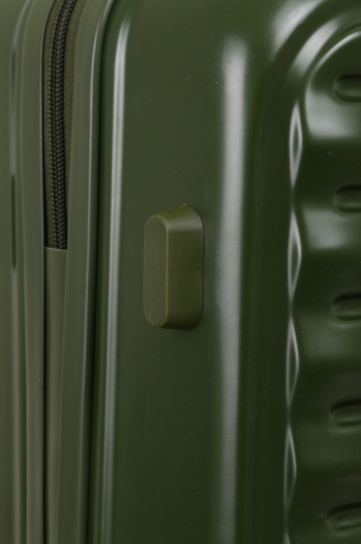 Чемодан 64 л зеленый LS22400 59х42х26 ABS 