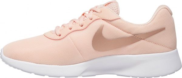 Кроссовки Nike WMNS NIKE TANJUN 812655-611 р.US 9 коралловый