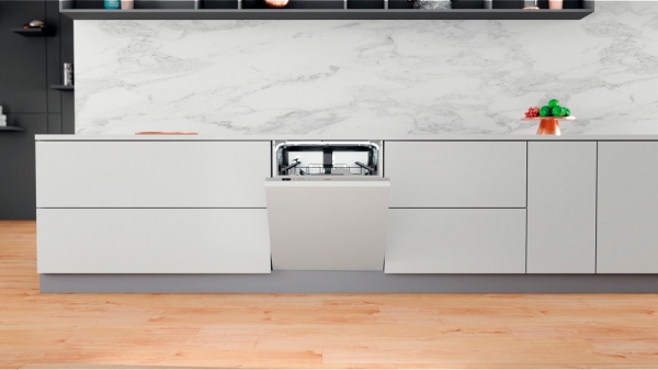 Вбудовувана посудомийна машина Whirlpool WI 7020P