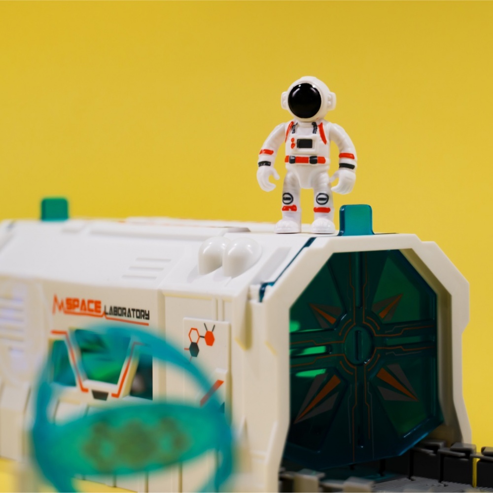 Трек OTAMANKO Дивовижні пригоди: Космічна подорож на радіокеруванні 532.02.65