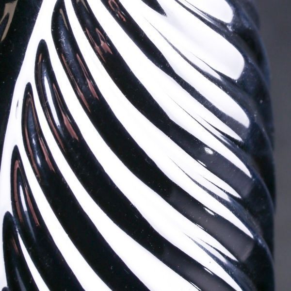 Ваза керамическая Feather 14,3х11,8х25, серебряная