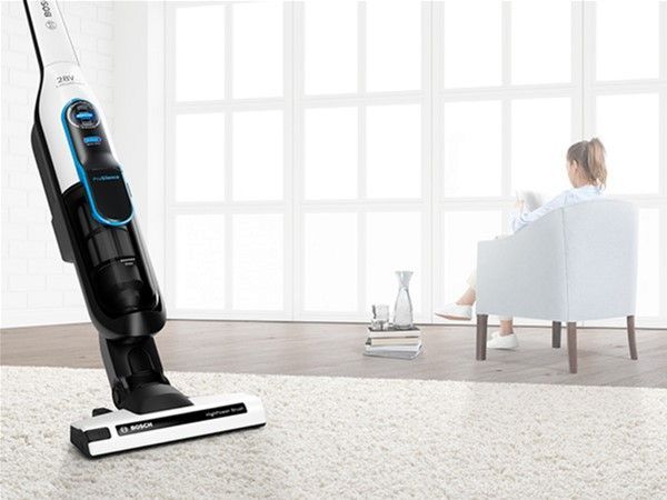 Пылесос Bosch BCH86SIL1 black/white 