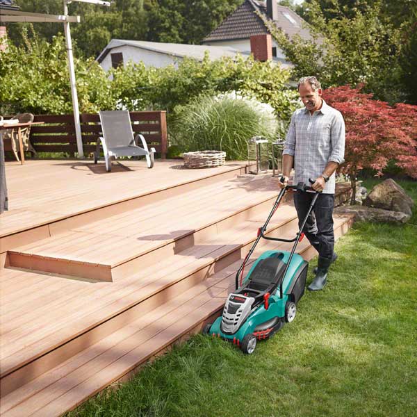 Газонокосарка електрична Bosch Rotak 43 Li-Ion