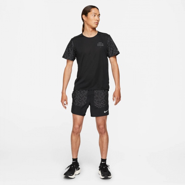 Шорти Nike M NK DF RUN DVN FLX STRD 5BF DD4791-010 р. M чорний