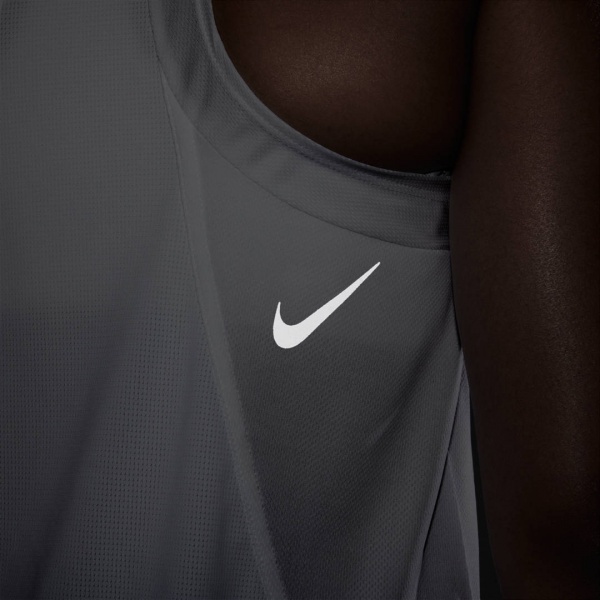 Майка Nike W NK DF RACE SINGLET DD5940-100 р.XS білий