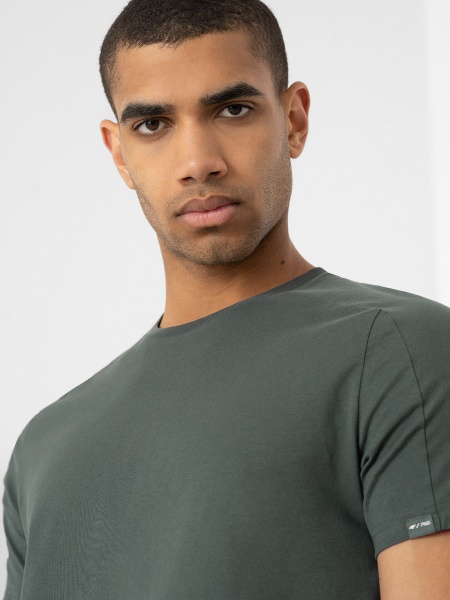 Футболка 4F RL9_TSHIRT RL9SS22TTSHM238-40S р.S зелений