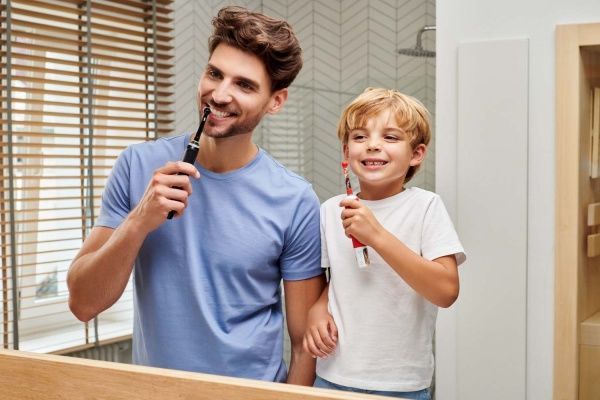 Електрична зубна щітка Oral-B Kids D100 Star Wars