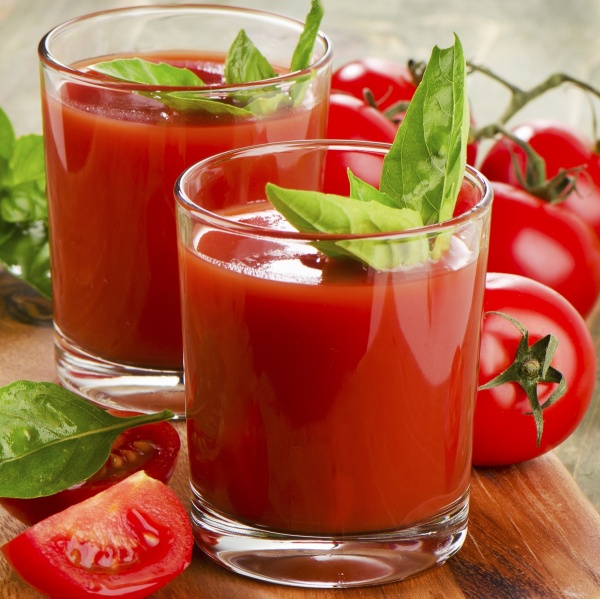 Семена Професійне насіння томат низкорослый Бриксол F1 для полезного сока 10 шт. (4820176692924)