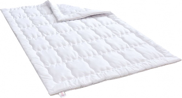 Одеяло шерстяное Mikrosatin Gold Woolen Hand Made 168 деми (2200000460387) 155x215 см MirSon