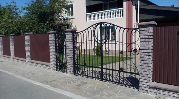 Ворота Виноград 2100x3000 мм