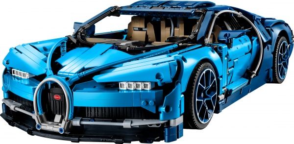 Конструктор LEGO Technic Bugatti Chiron 42083