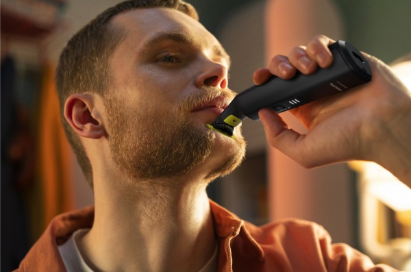 Электробритва Philips OneBlade QP6541/15 (3-в-1) с лезвием 360 