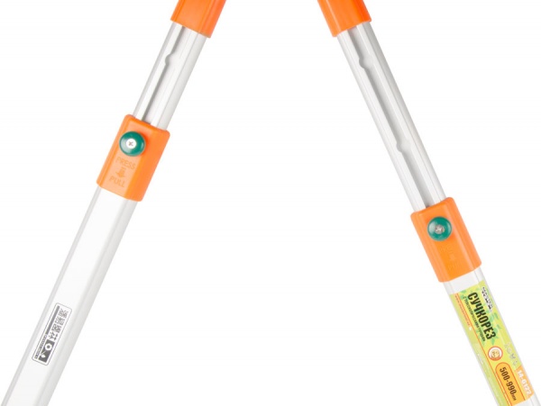 Сучкорез MasterTool с телескопическими ручками 500 - 1000 мм