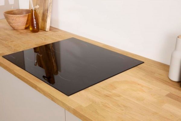 Варильна поверхня Indesit VIA640.1C