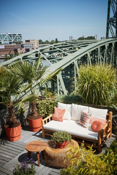 Вазон пластиковый Elho greenville round 40 см круглый 31л терракотовый (8711904332570) 