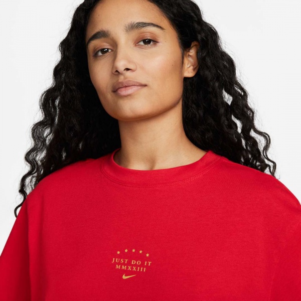 Футболка Nike W NSW TEE SS BF SISTERHOOD DX7940-657 р.S красный