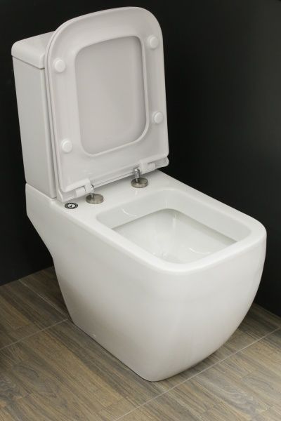 Унитаз-компакт R.A.K. с сиденьем slim soft-close