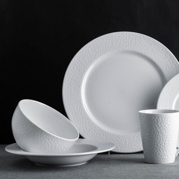 Тарілка глибока Мона Ліза VT-P-2220МL 730 мл Vittora