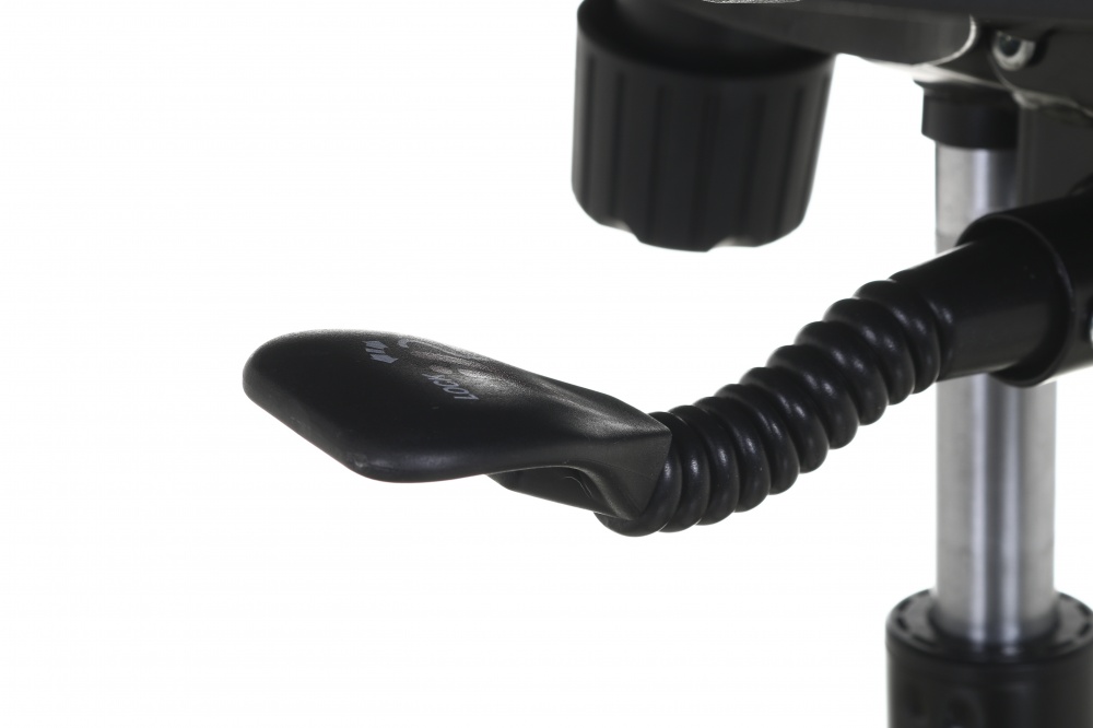 Кресло офисное Центр Меблів Тонго 64,5х70х124 см серый/черный