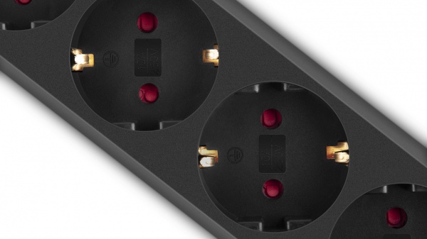 Фильтр-удлинитель Real-el RS-Protect M с заземлением 5 гн. черный 5 м