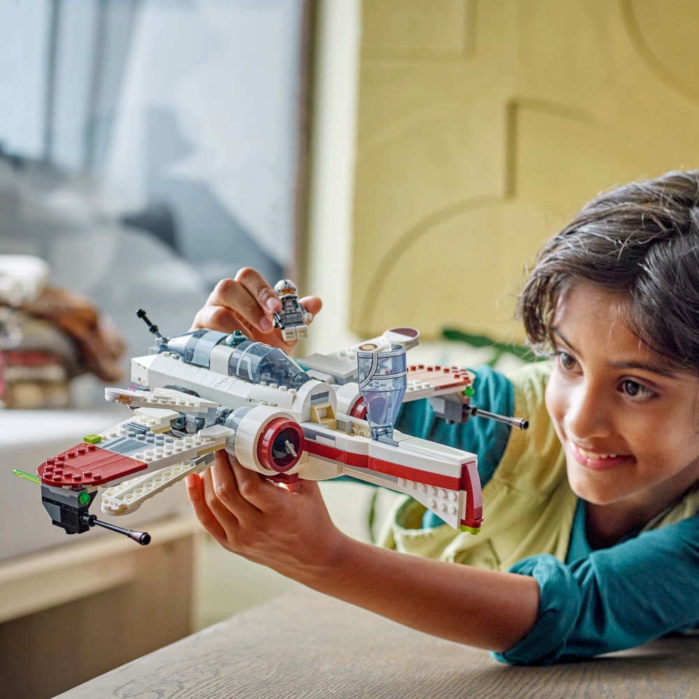 Конструктор LEGO Star Wars Звездный истребитель ARC-170™ 75402