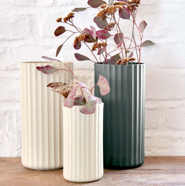 Ваза керамическая бежевая Yoko 24 см ASA