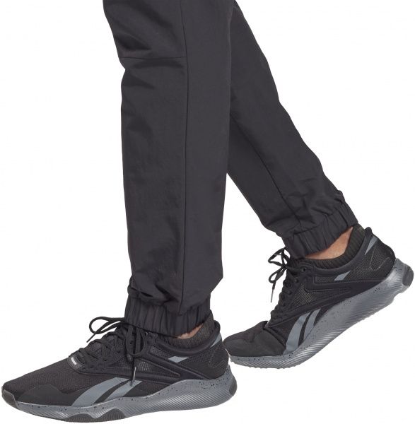 Спортивний костюм Reebok TS TRACKSUIT GJ6337 р. XL чорний