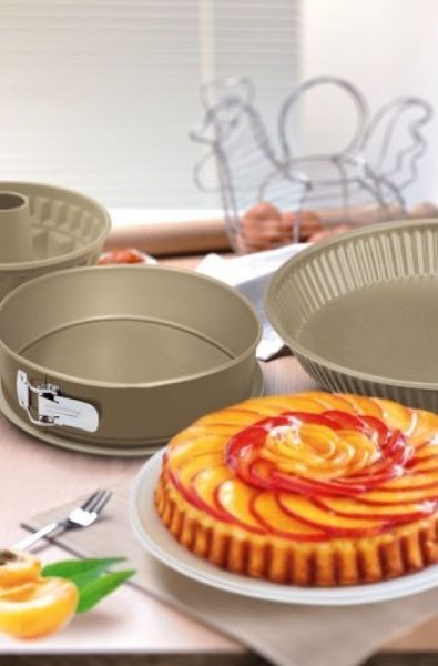 Форма для торта роз'ємна Gold Elegance 26x7,6 см g70126 Guardini