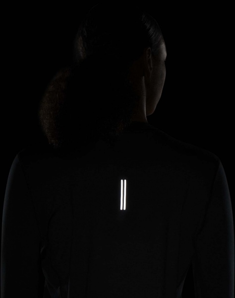 Джемпер Nike W NK DF ELEMENT CREW CU3277-010 р.XL чорний