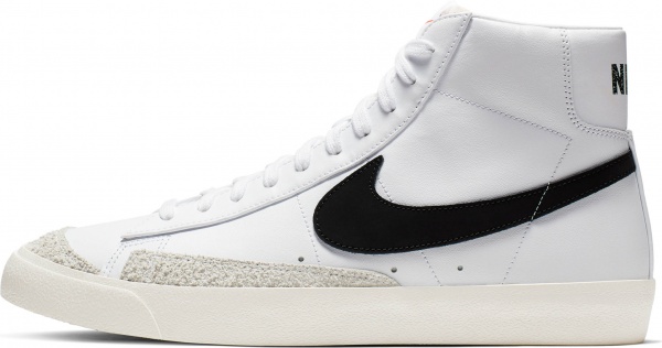 Кросівки Nike BLAZER MID 77 VNTG BQ6806-100 р.US 10,5 білий