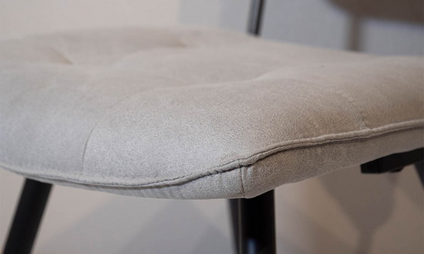 Стул Монтана C2650 460х615х880 светло-серый / черный