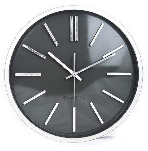 Часы настенные Линдгрен 35,5 см черный с рисунком