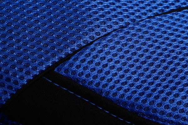 Комплект чехлов на сиденья универсальных Auto Assistance AA2730-2 черный с синим