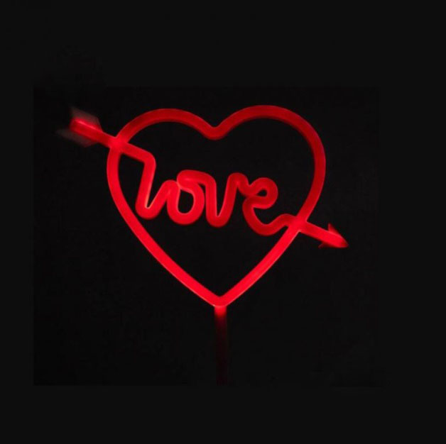 Настільна лампа декоративна Zuma Line HEART LOVE 2 Вт білий