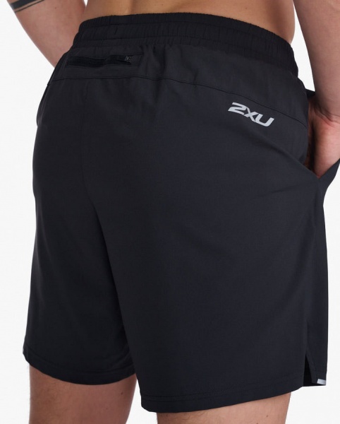 Шорты 2XU Aero 7 Inch Shorts MR6904b_BLK/SRF р. M черный