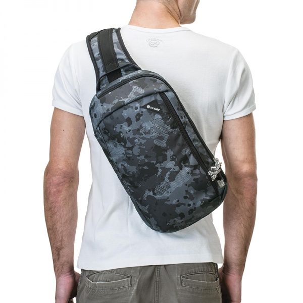 Рюкзак Pacsafe Vibe 325 сірий камуфляж 10 л антикрадій