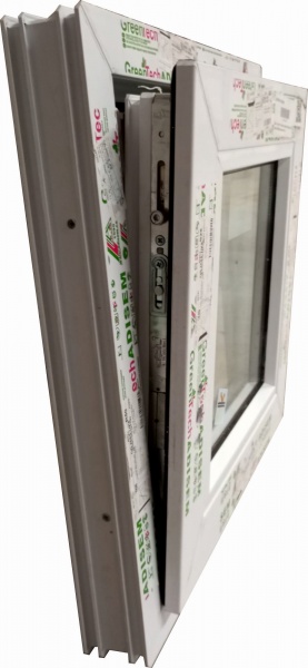 Окно поворотно-откидное GreenTech 60 500x500 мм правое 