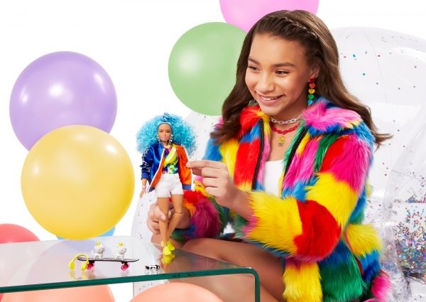 Кукла Barbie Экстра с голубыми кудрявыми волосами