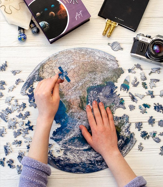 Пазл деревянный Земля 50 см PuzzleUp 